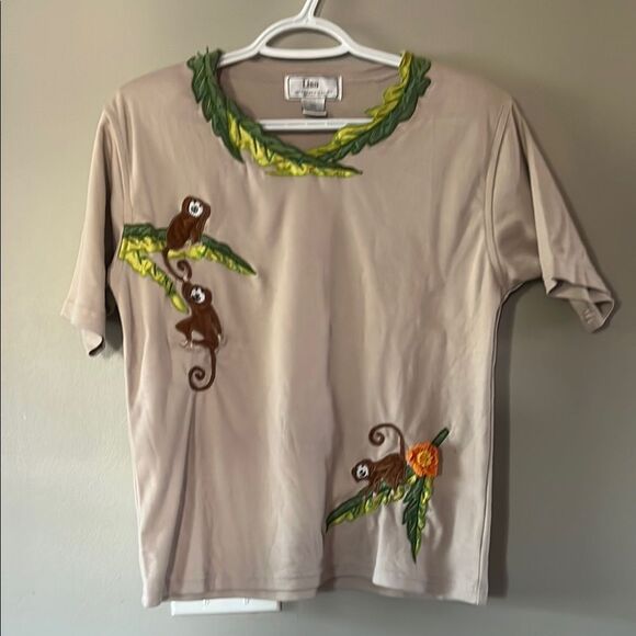 Lisa International T-Shirt with Monkey Embroidery - Picture 1 of 5